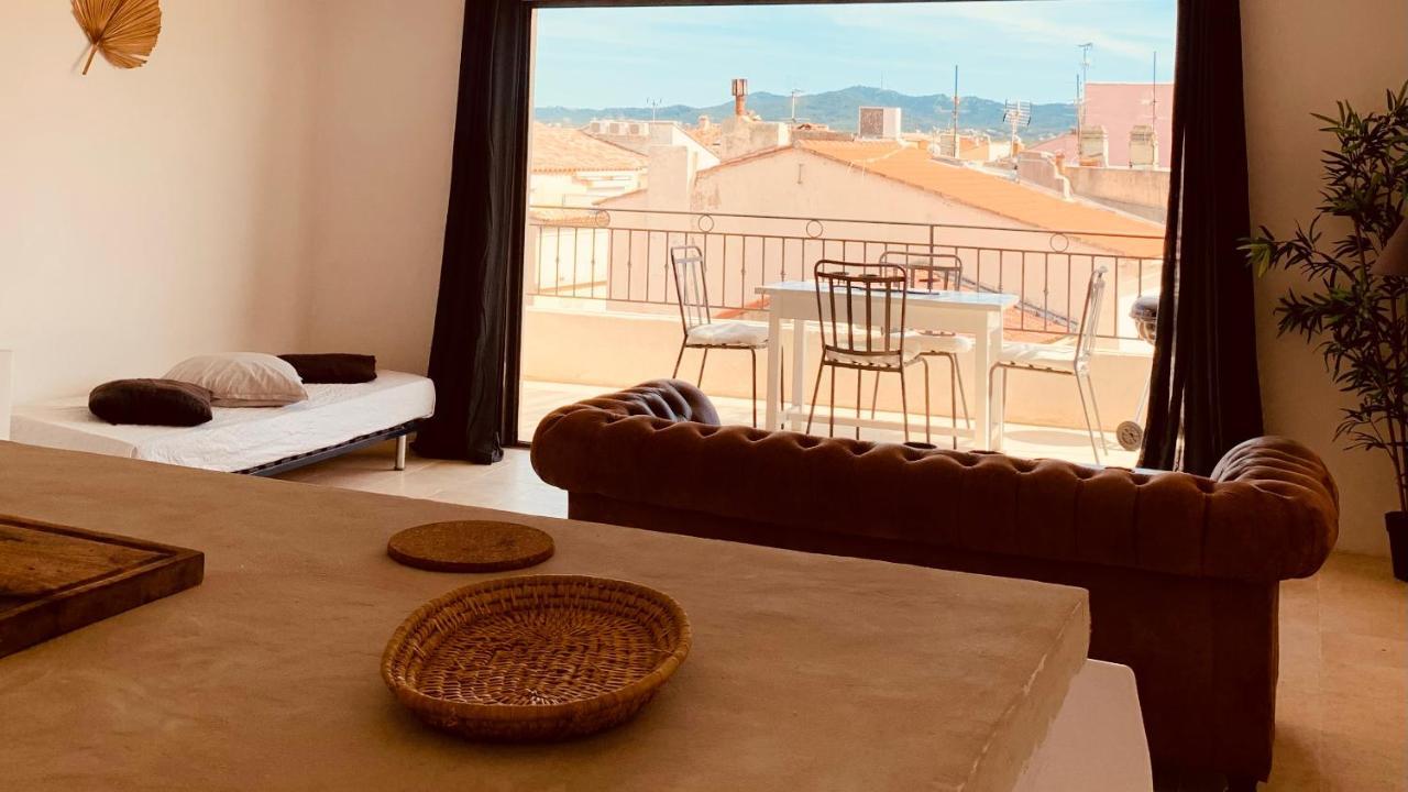 Les Toits De Sanary Et La Mer Sanary-sur-Mer Exterior foto